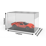 Vitrine sur mesure collée